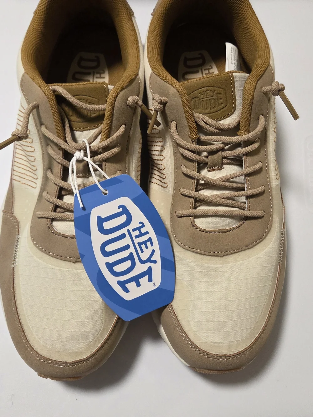 Hey Dude Men’s Cream & Tan Lightweight Sneakers